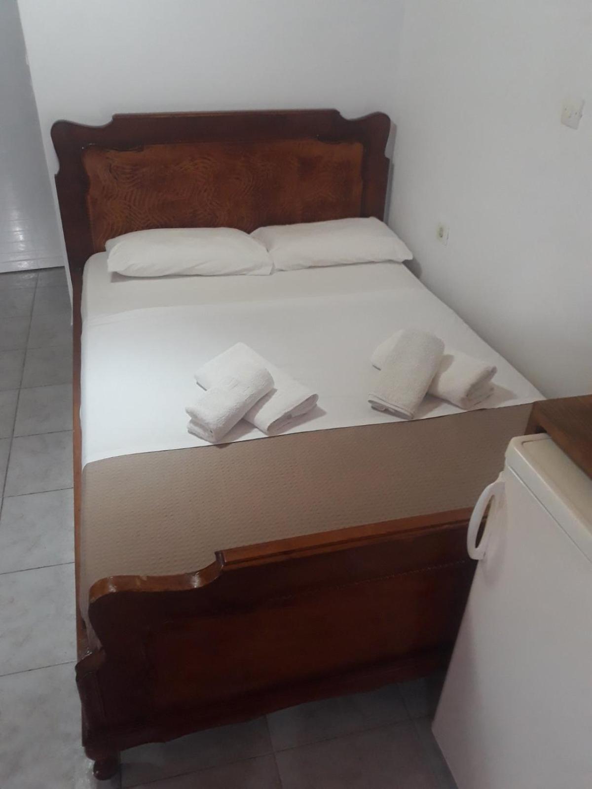 George's Parikia (Paros)